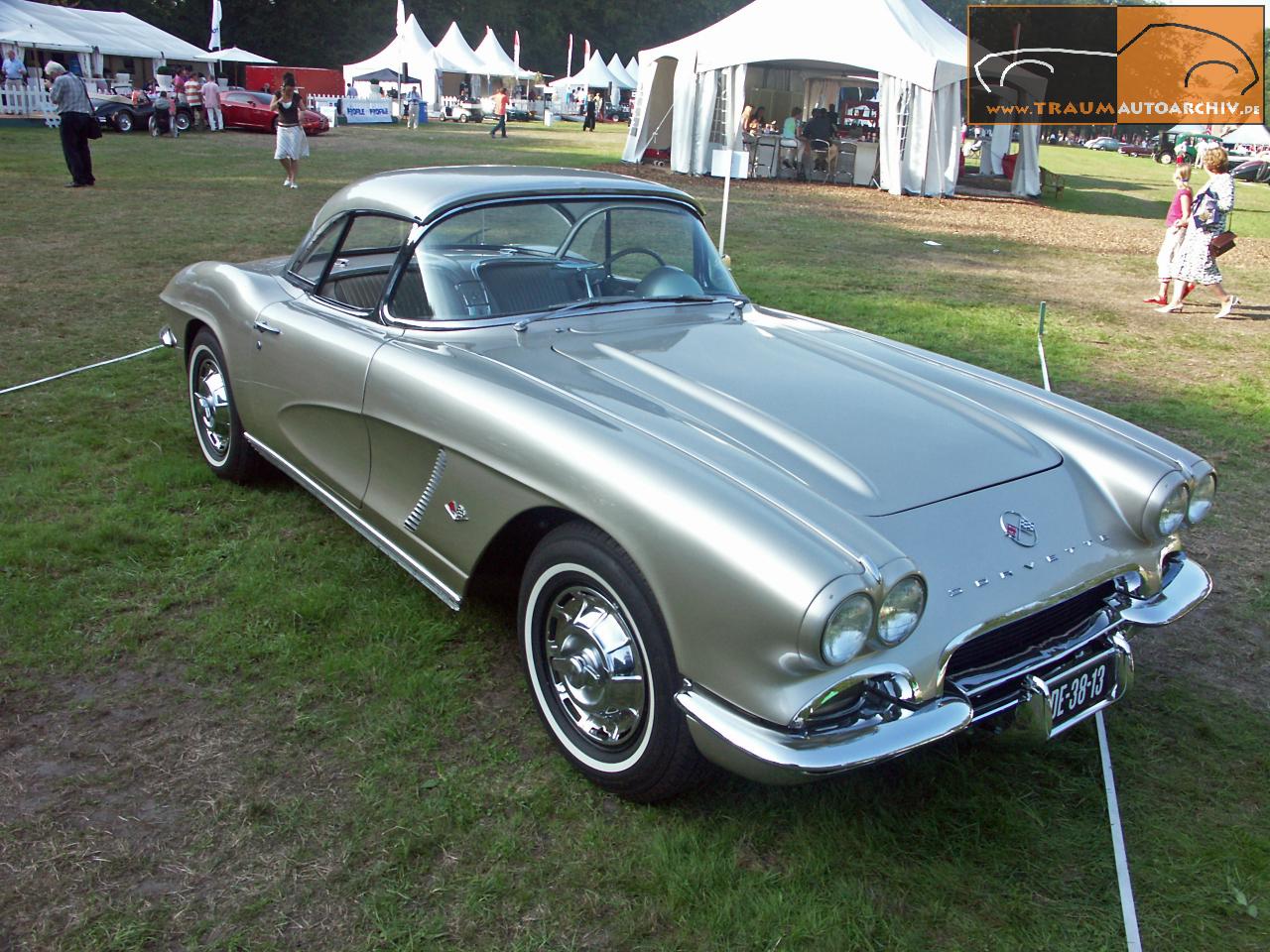 Chevrolet Corvette '1962 (2).jpg 220.9K